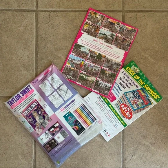 Taylor Swift Activity Book Collection - Picture 6 of 8